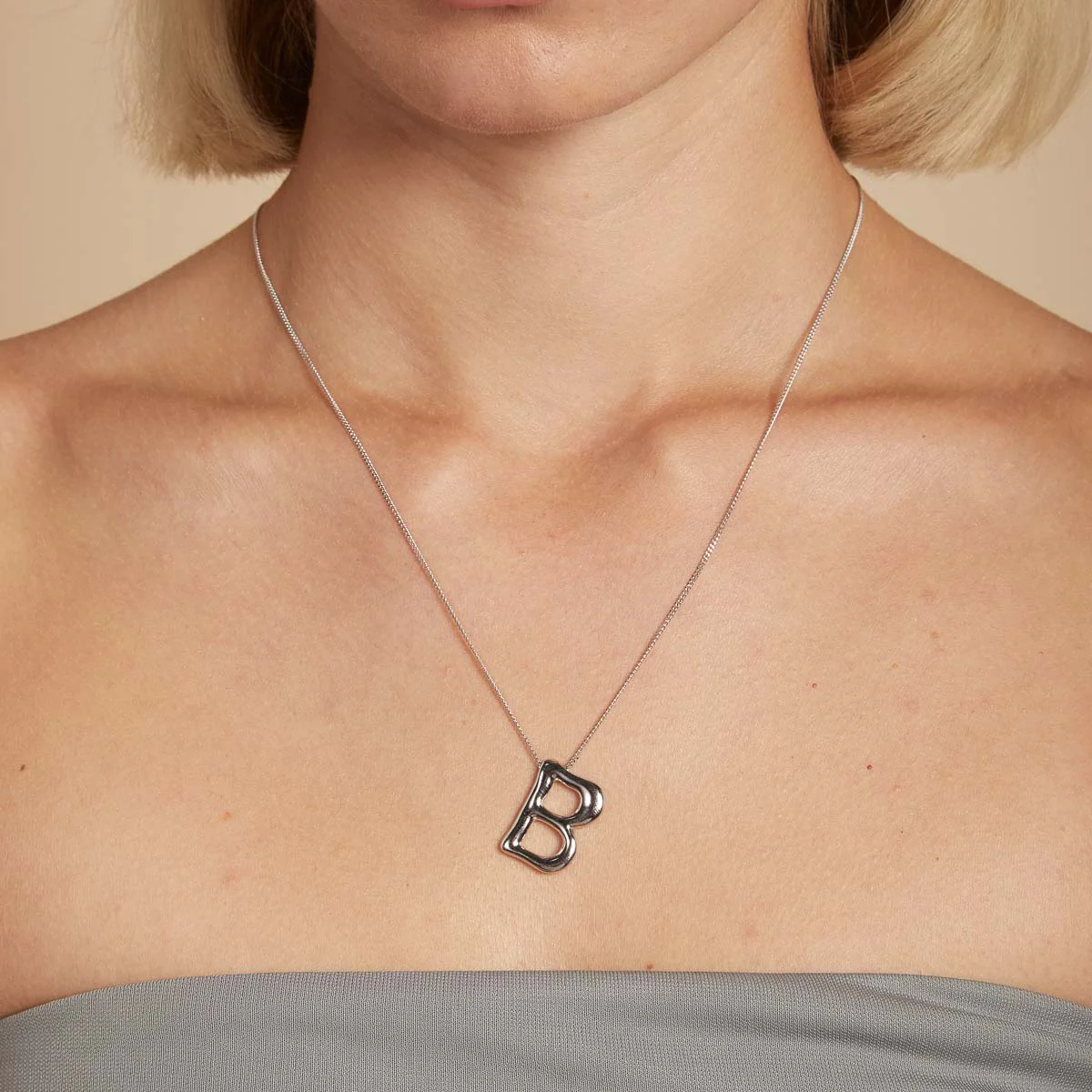B Initial Bold Pendant Necklace in Silver - Image 2