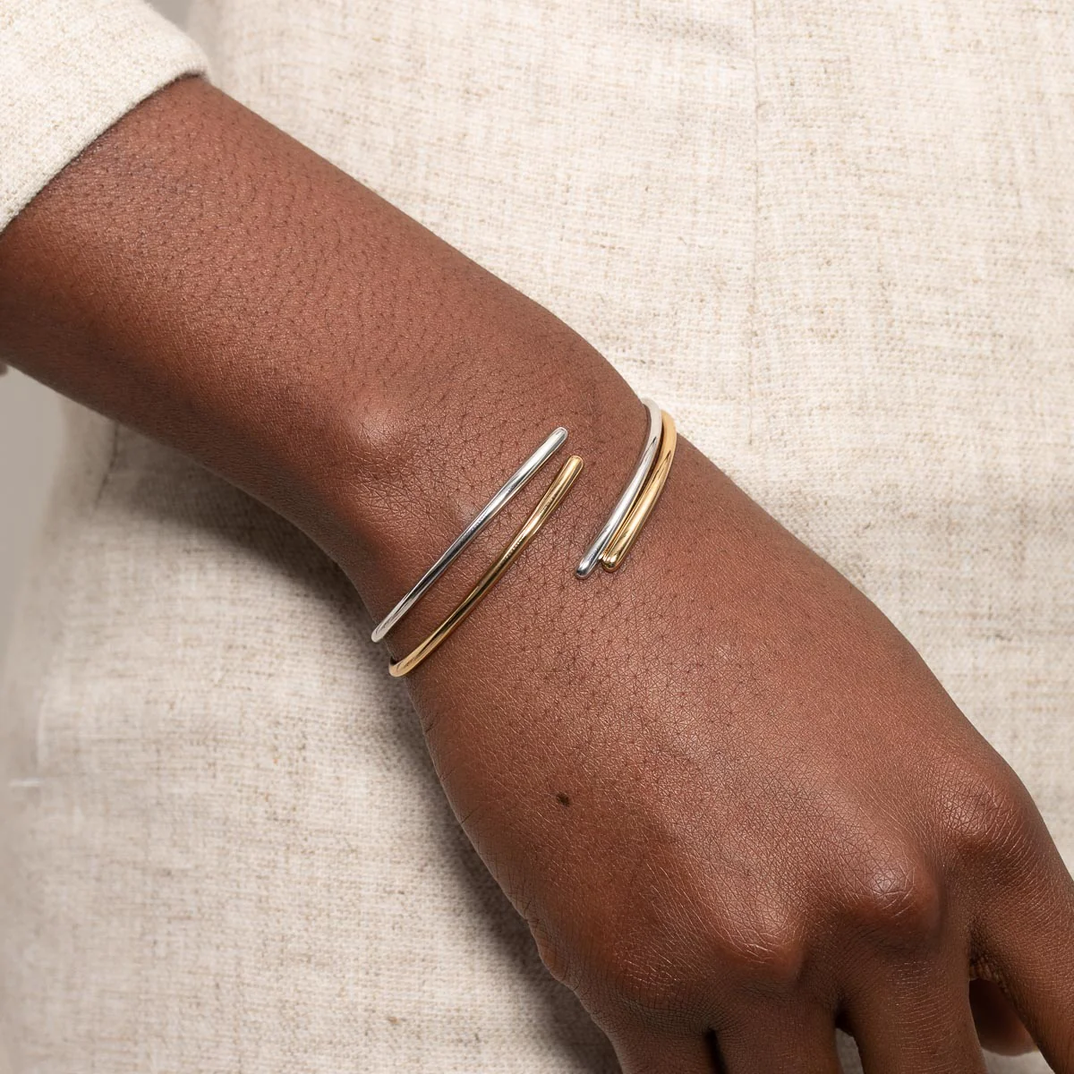 Twist Cuff in Silver - Image 4