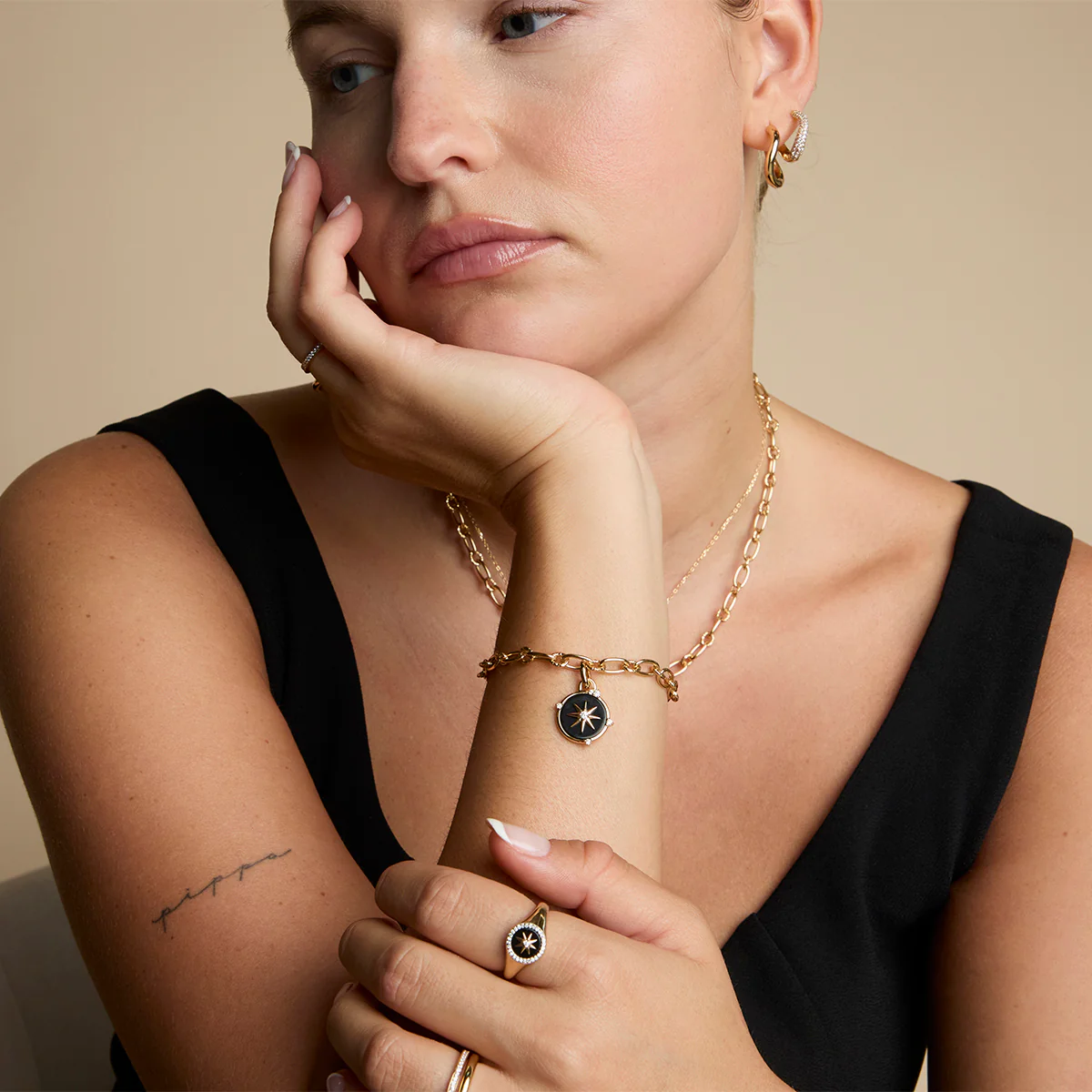 Black Star Clip Charm in Gold - Image 4