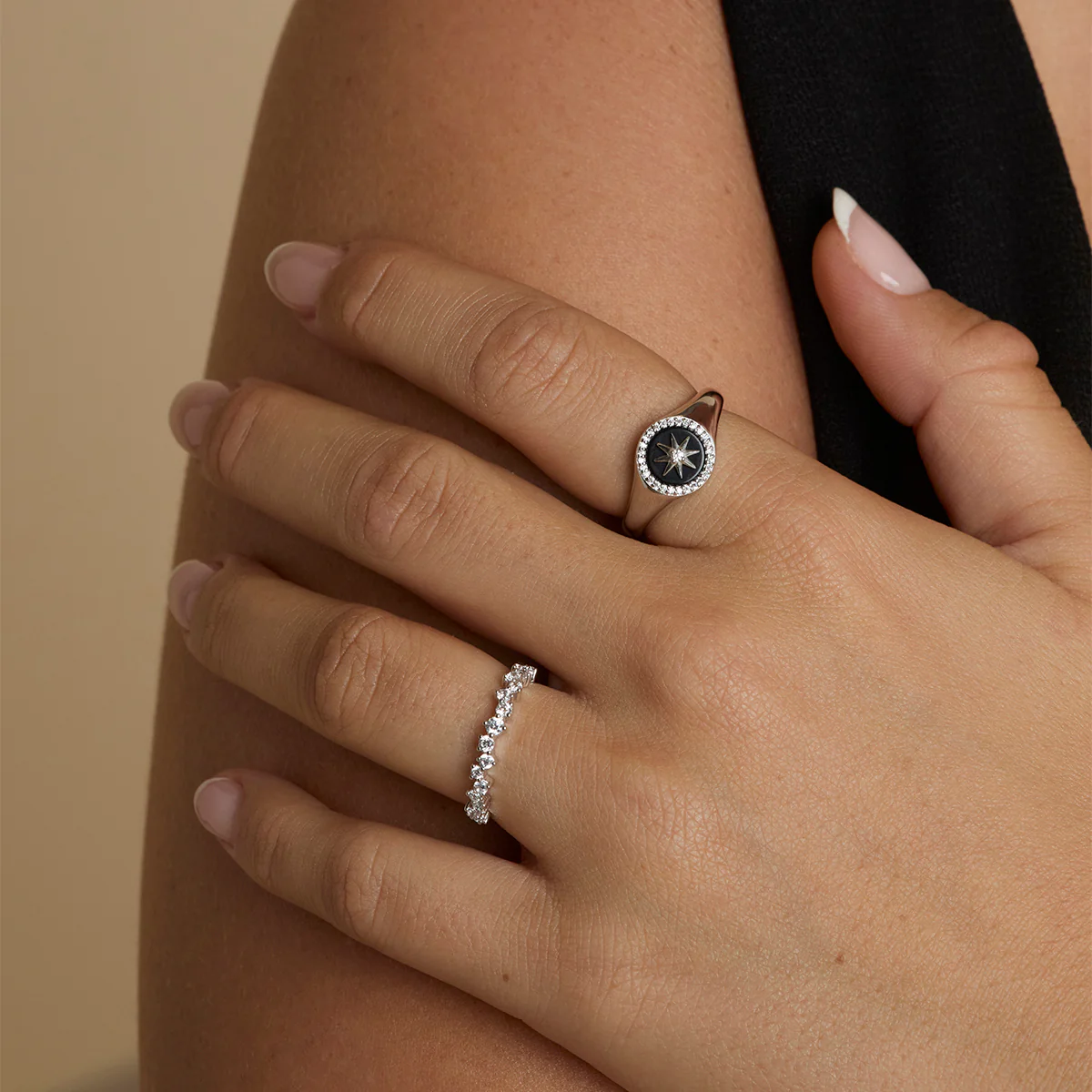 Black Star Signet Ring in Silver - Image 3