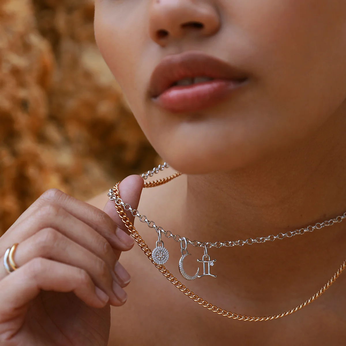 Bold Essential Curb Chain Necklace in Gold - Image 6