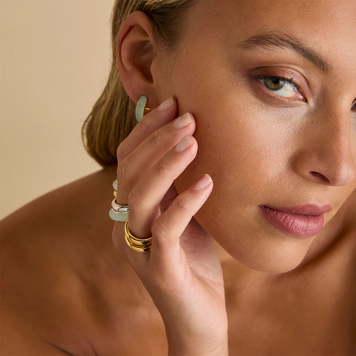 Bold Stacking Ring in Gold - Image 5