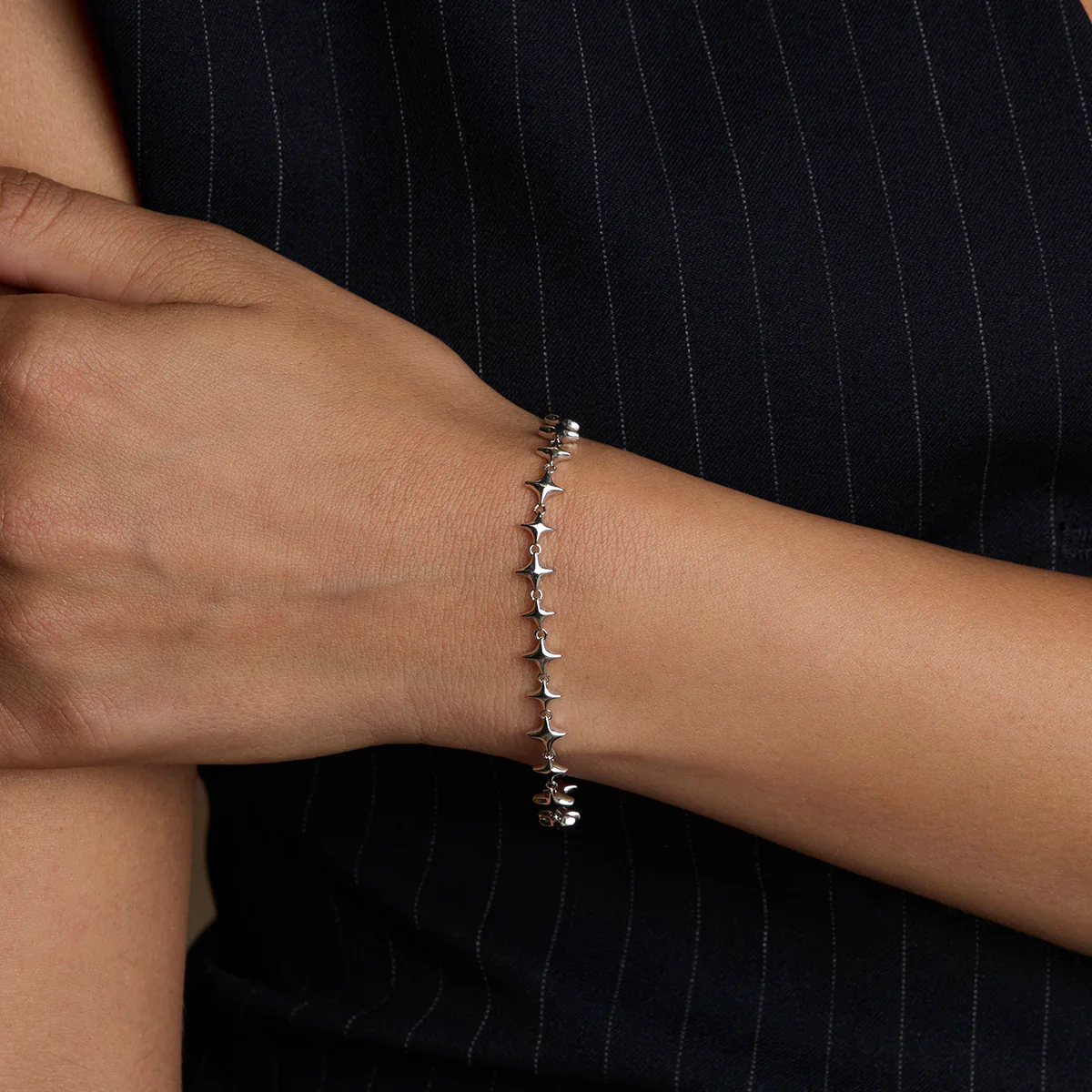 Cosmic Star Chain Bracelet in Silver - Image 2