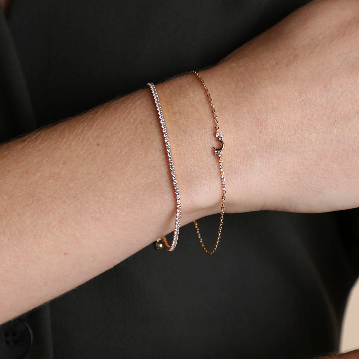 Crescent Moon Pendant Bracelet in Gold - Image 3