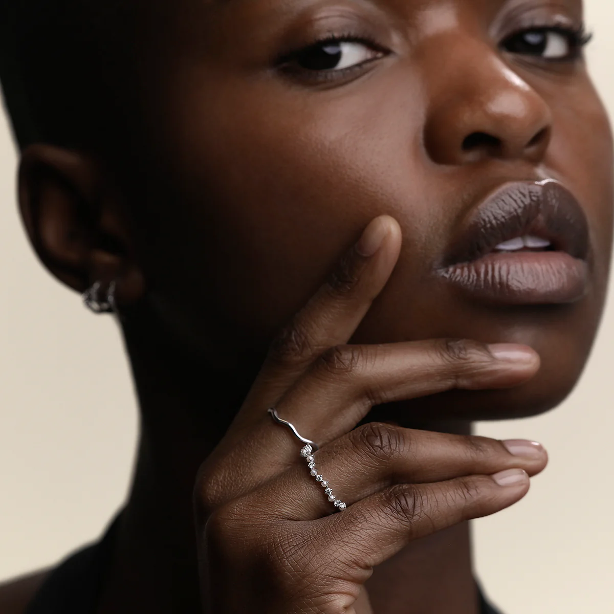 Diamond & Pearl Scalloped Ring in Solid White Gold - Image 3