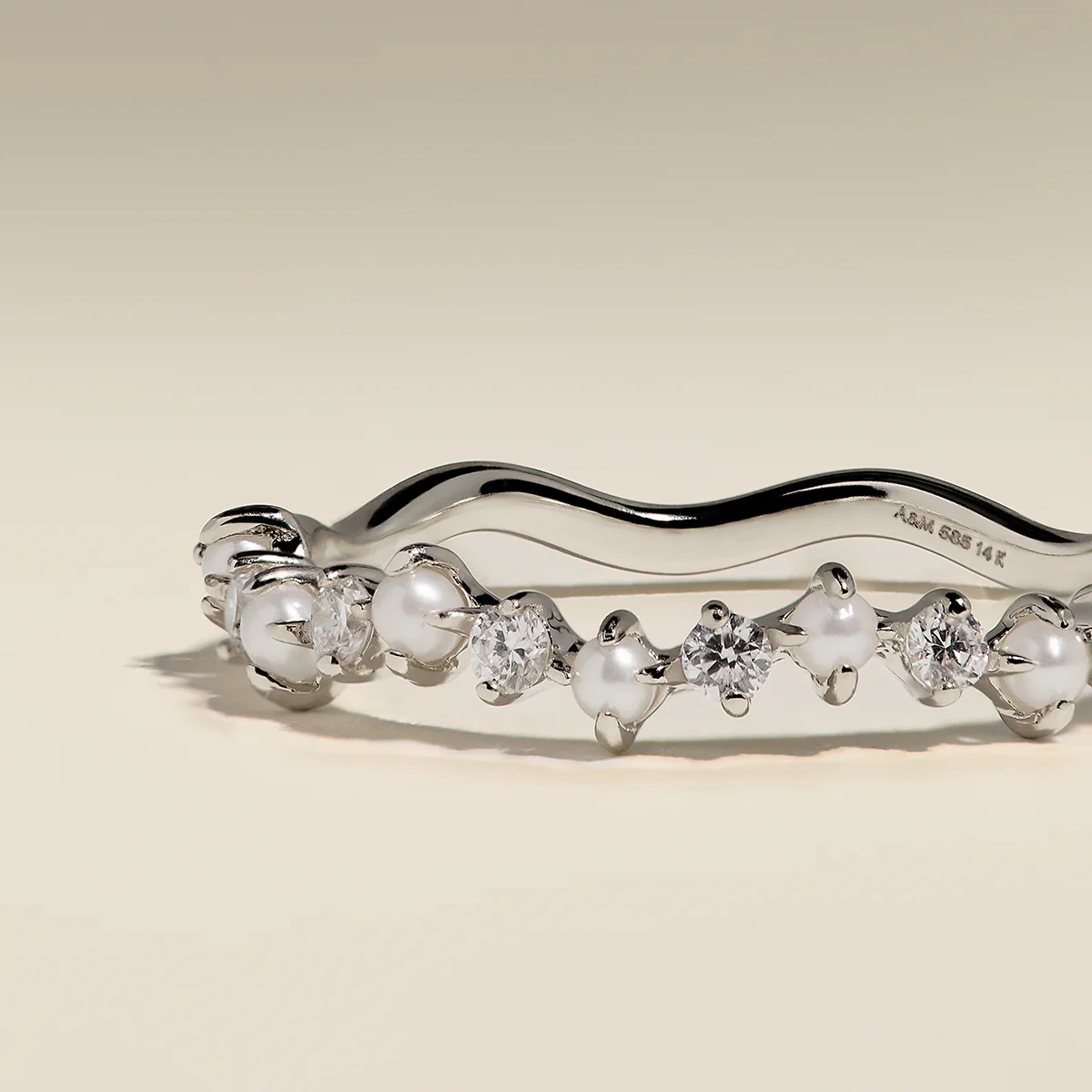 Diamond & Pearl Scalloped Ring in Solid White Gold - Image 4
