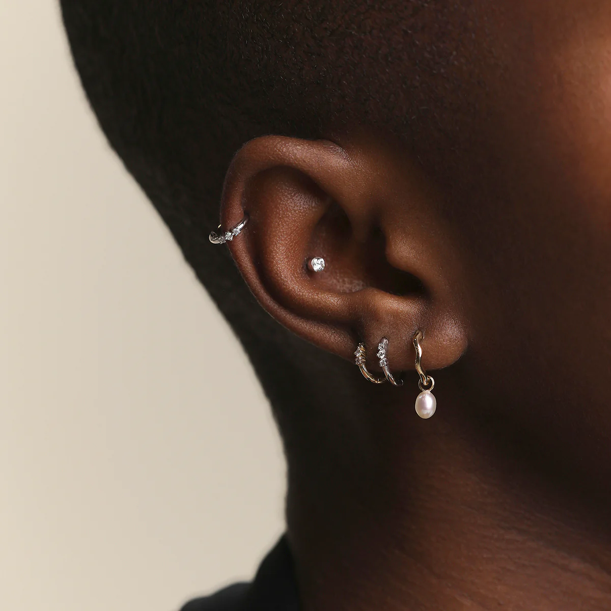 Diamond Triology Seamless Piercing Hoop in Solid White Gold - Image 5