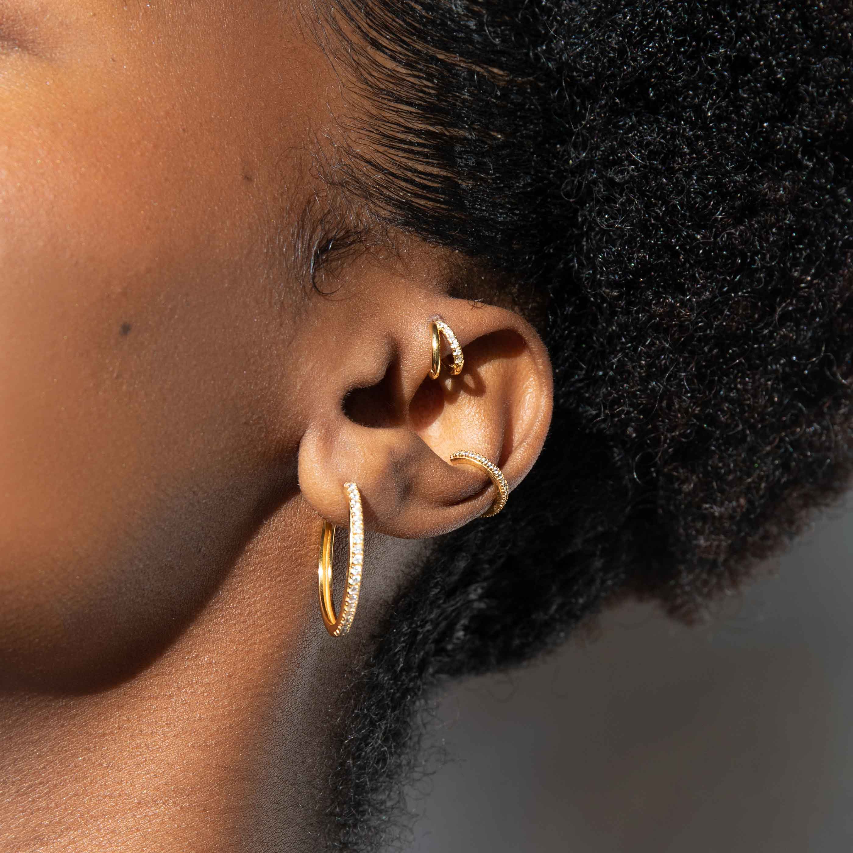 Illusion Crystal Hoop 6.5mm in Gold - Image 5