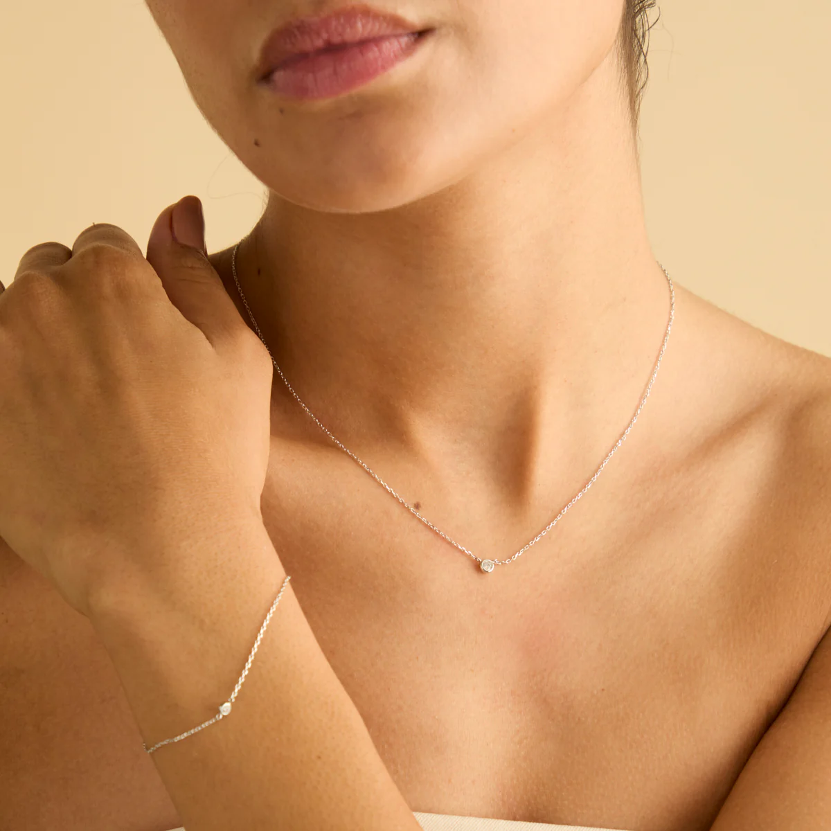 Essential Crystal Gift Set in Silver - Image 2