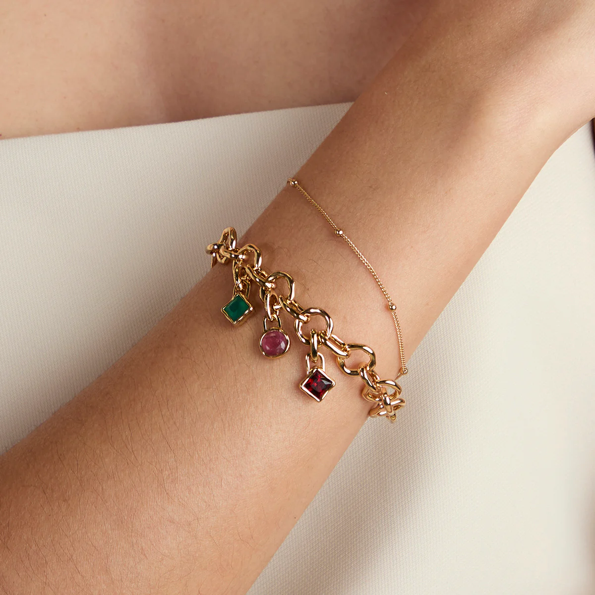 Garnet January Clip Charm in Gold - Image 3