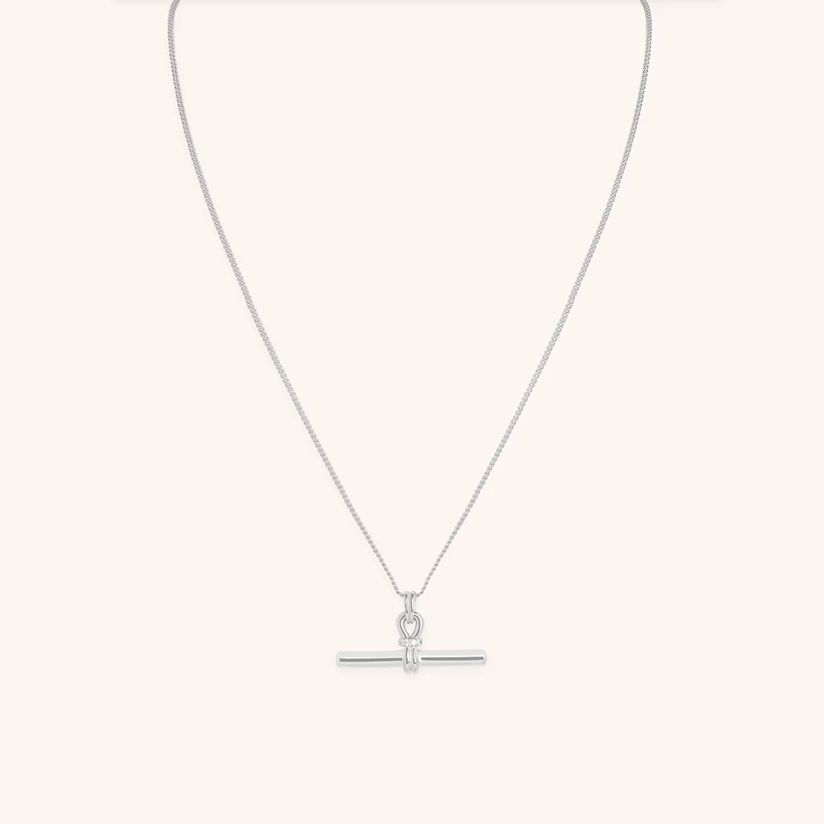 Hardware T-Bar Pendant Necklace in Silver