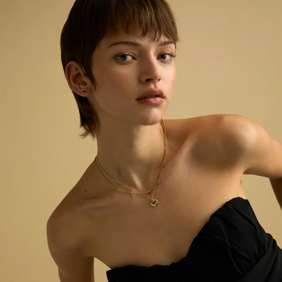 Heart & Snake Pendant Necklace in Gold - Image 5