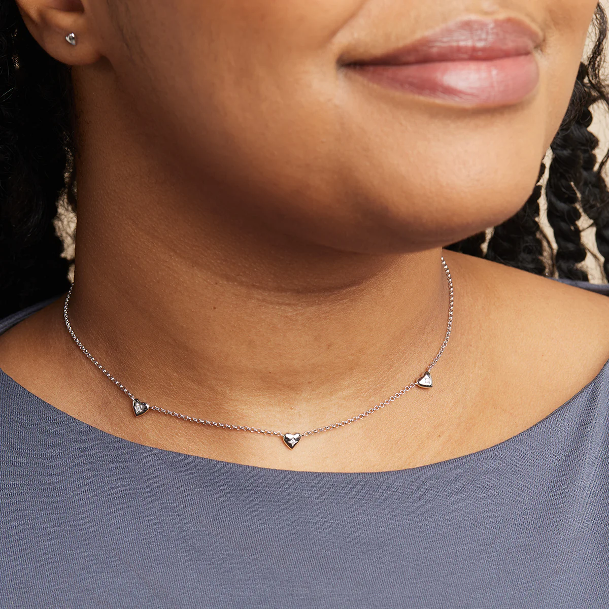 Heart Charm Necklace in Silver - Image 4