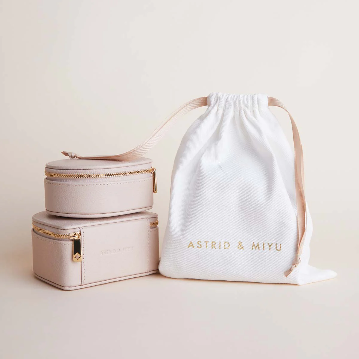 Leather Jewellery Box in Fawn Sand - Image 3