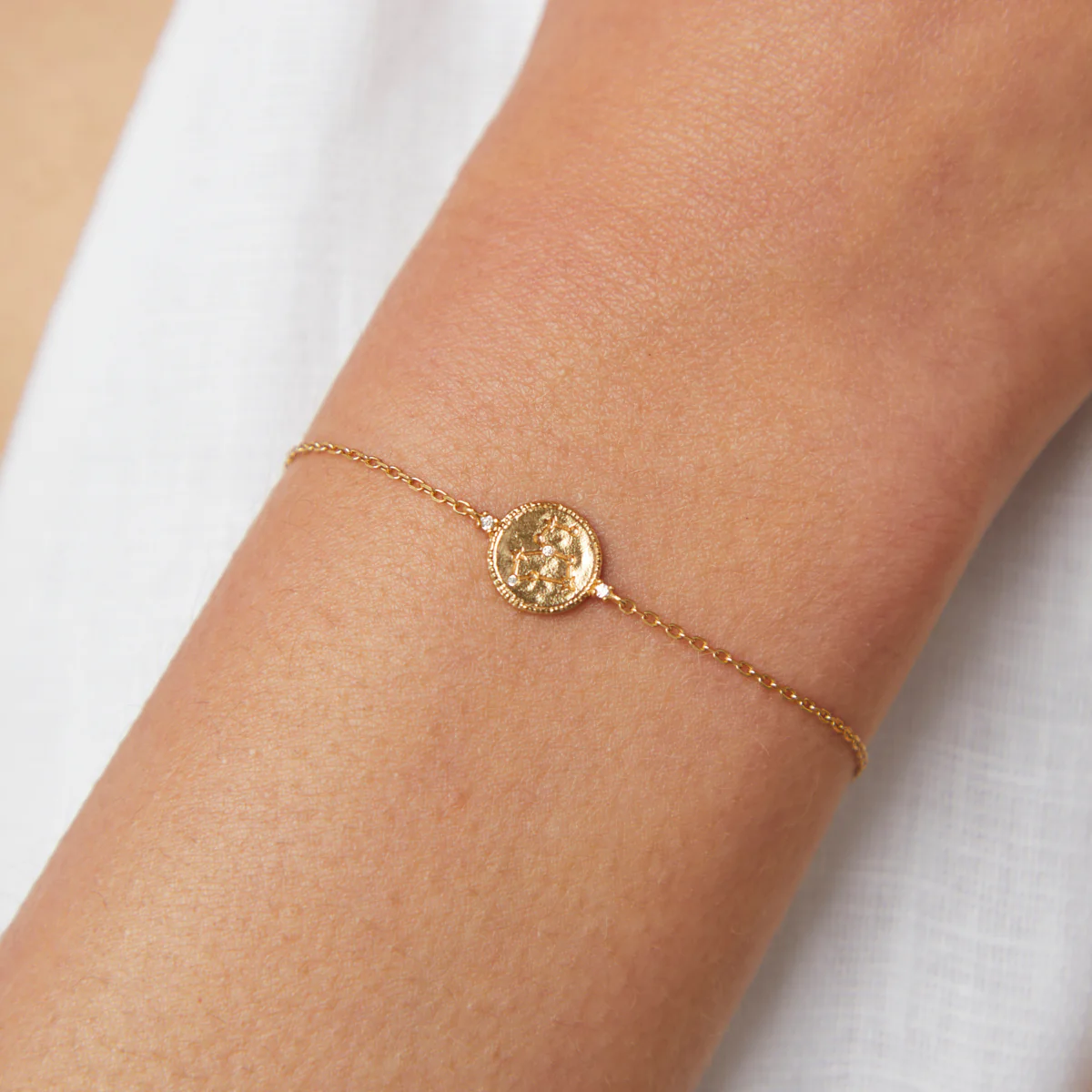 Leo Zodiac Bracelet in Gold - Image 2