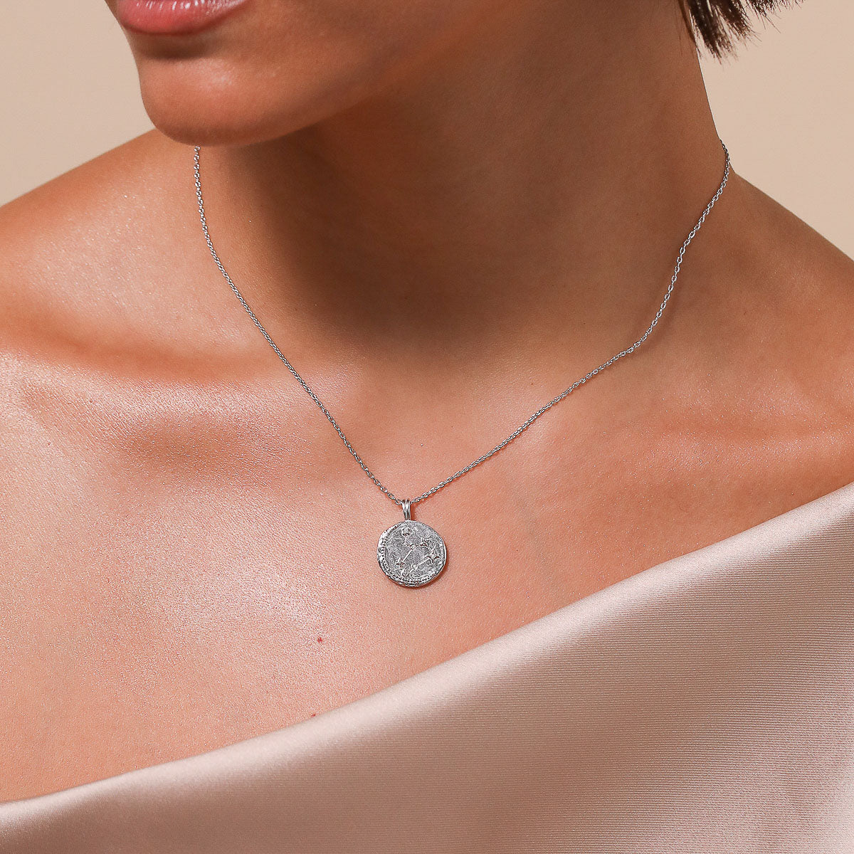 Leo Zodiac Pendant Necklace in Silver - Image 2