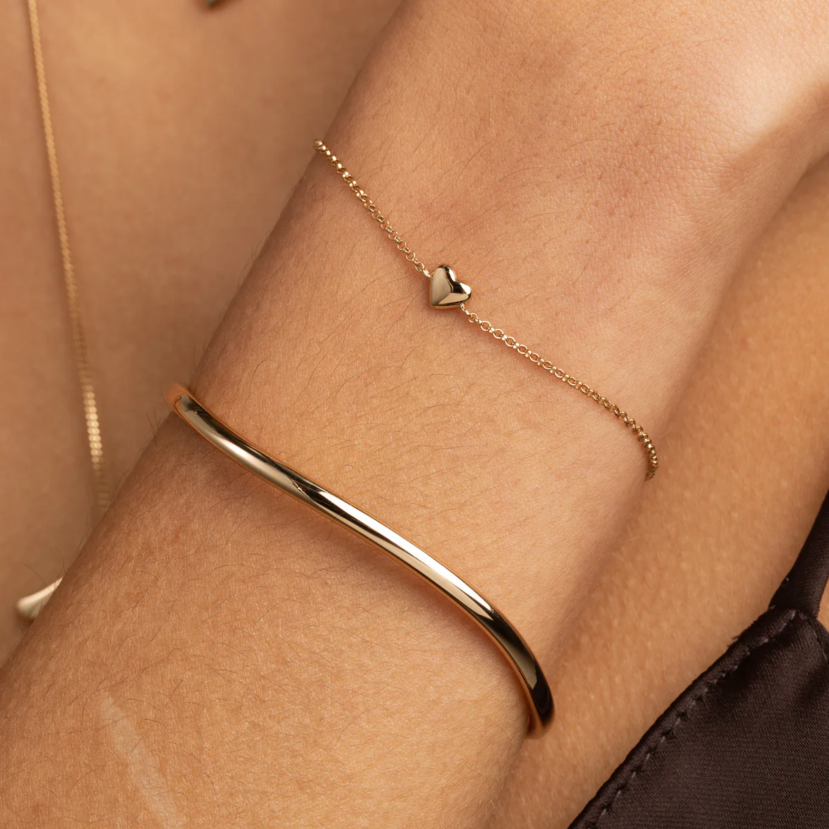 Love Heart Charm Bracelet in Gold - Image 3