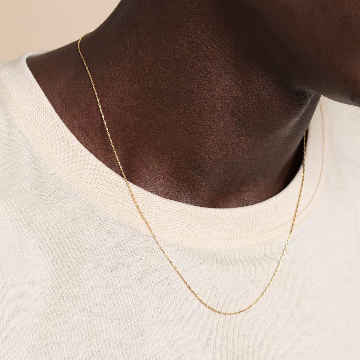 Marylebone Chain Necklace in Solid Gold - Image 8