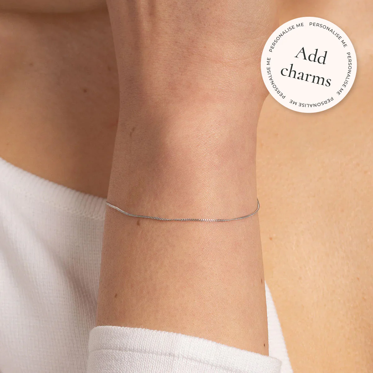 Miyu Story Chain Bracelet in Solid White Gold - Image 2