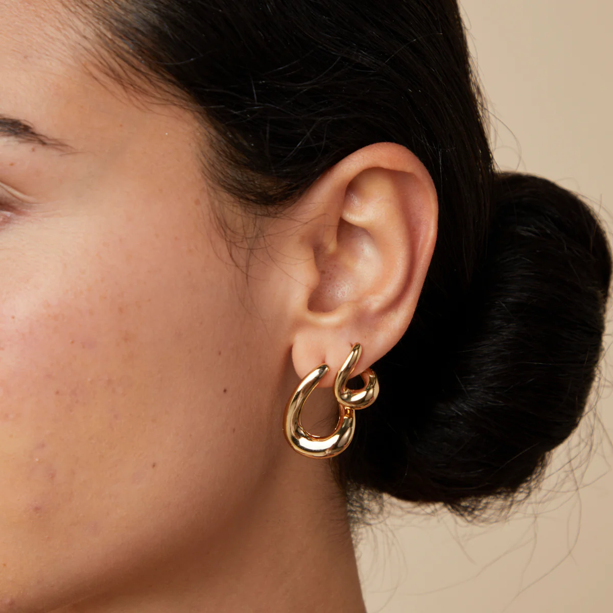 Molten Hoops in Gold - Image 3