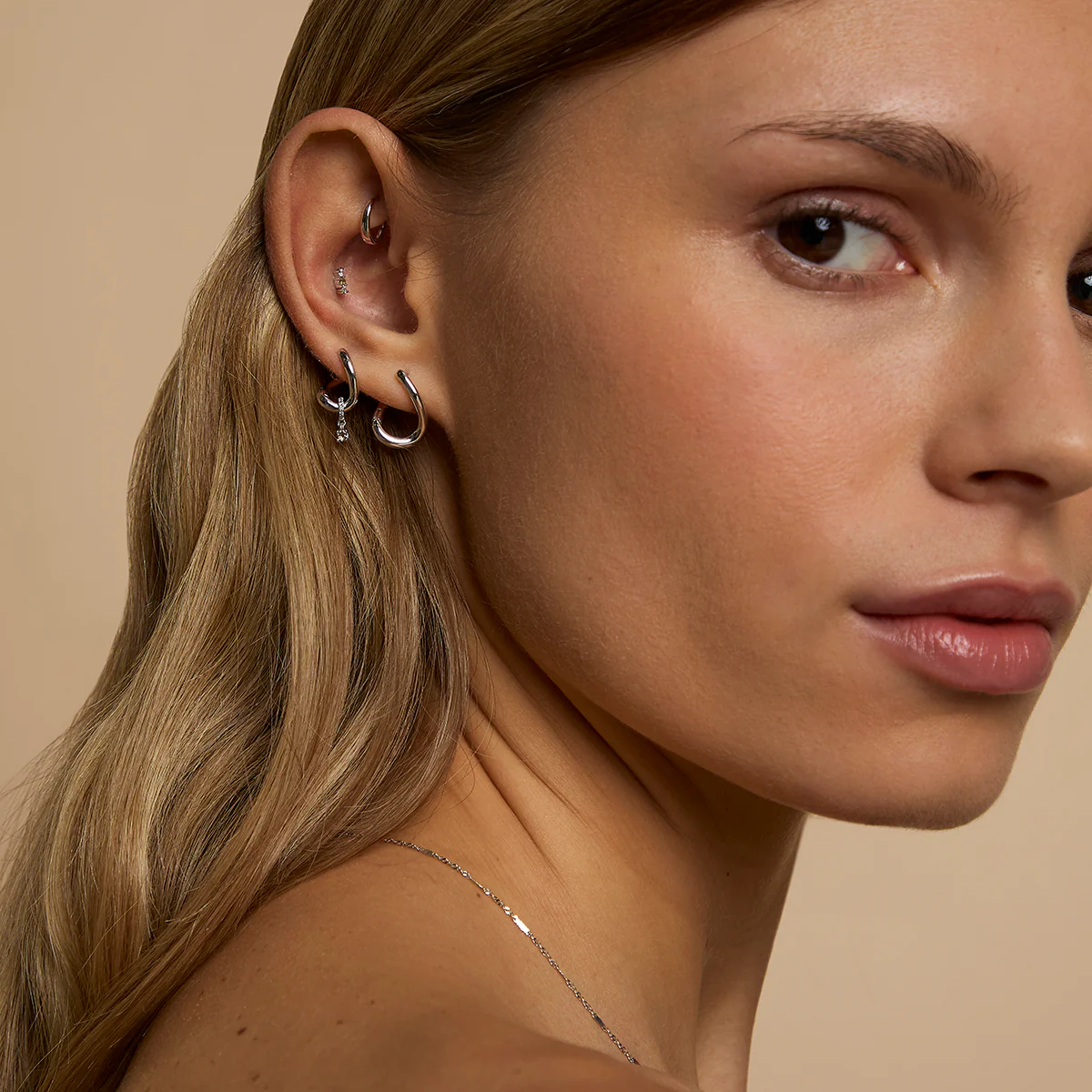 Molten Hoops in Solid White Gold - Image 4