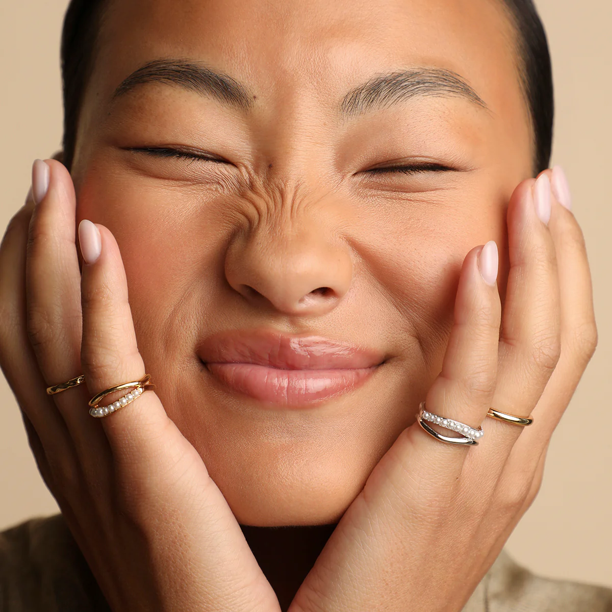 Molten Illusion Pearl Ring in Gold - Image 7