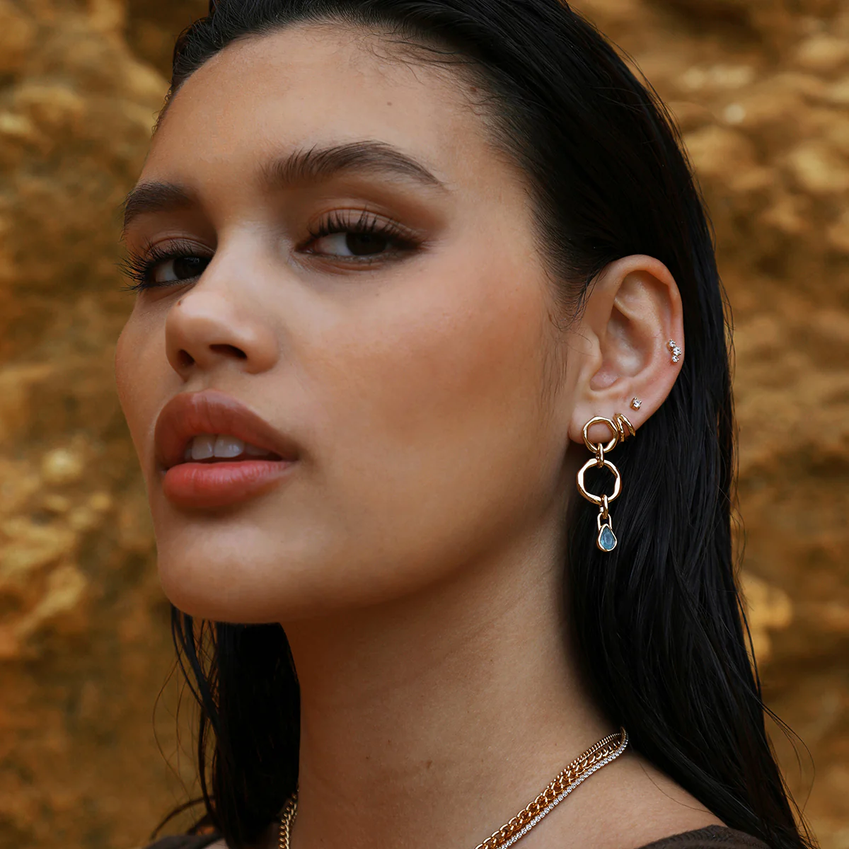 Molten Link Drop Studs in Gold - Image 7