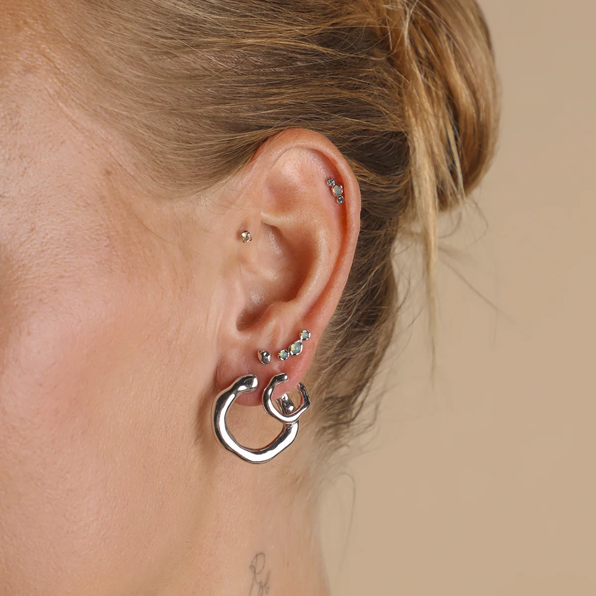 Molten Piercing Stud in Solid White Gold - Image 3