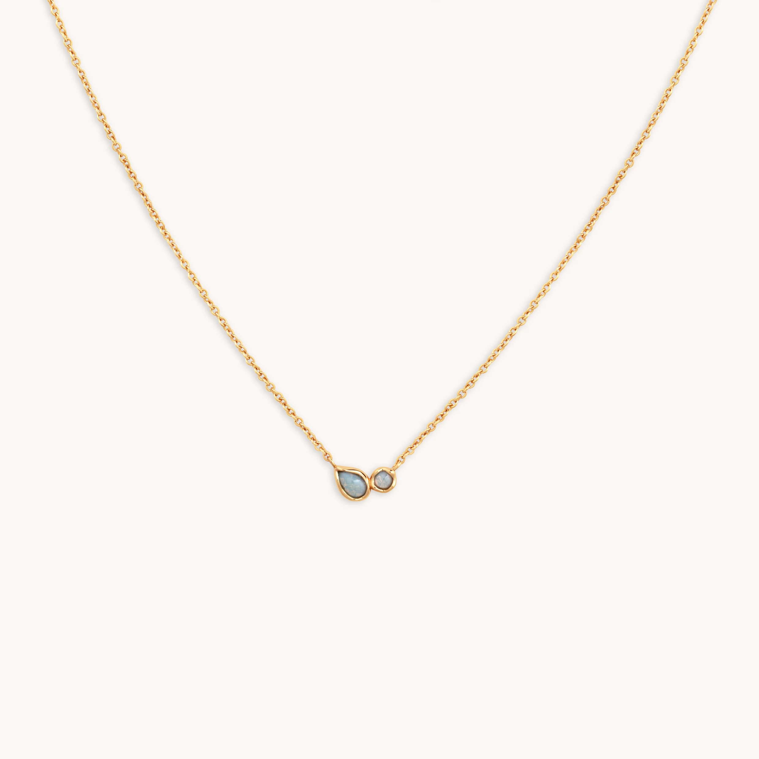 Opal Bezel Pendant Necklace in Gold