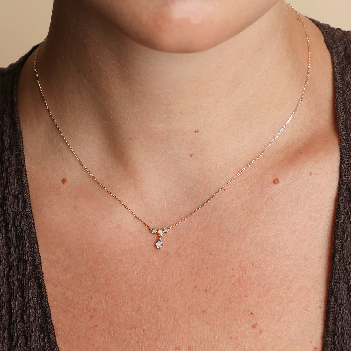 Opal Cluster Pendant in Solid Gold - Image 2
