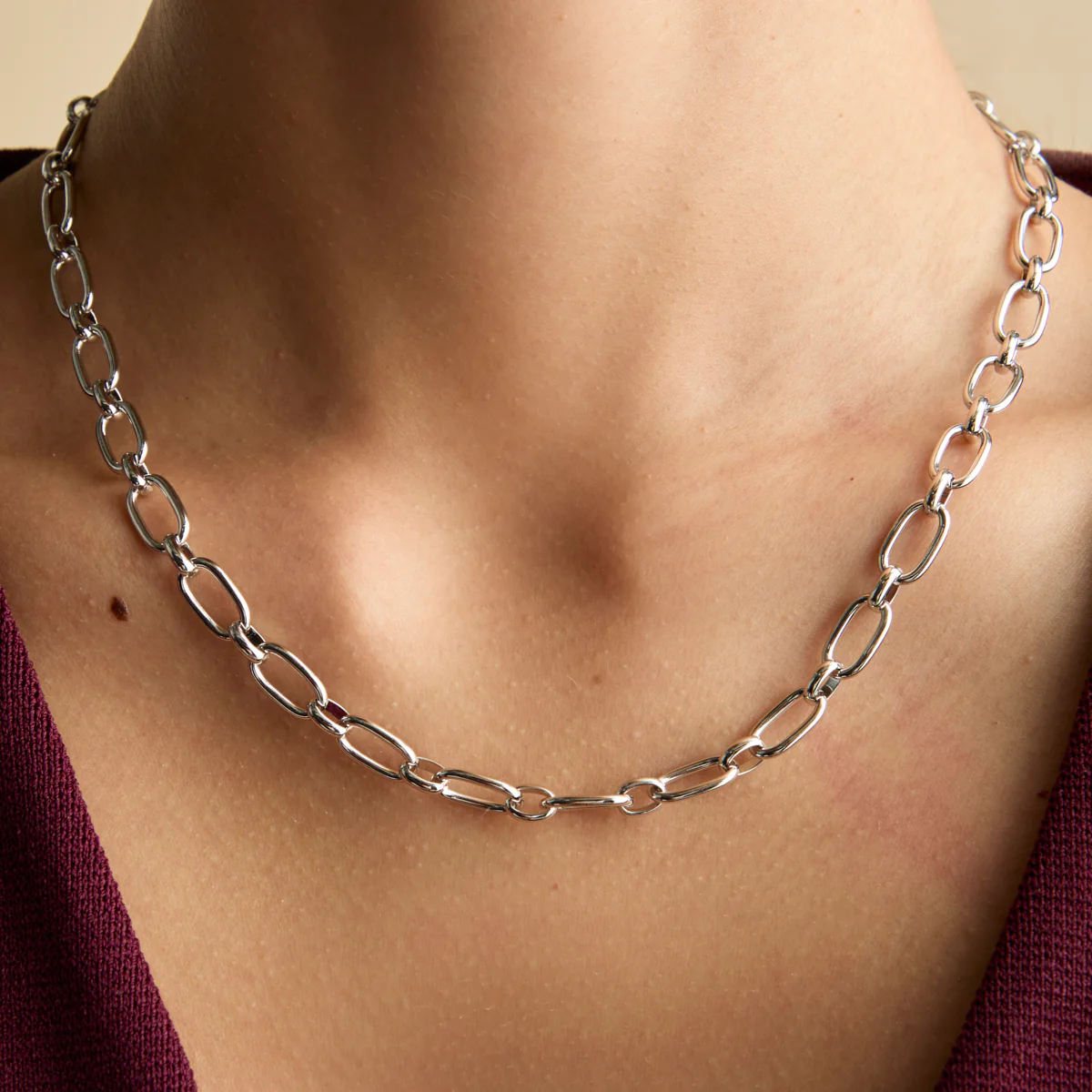 Open Link Chain Necklace in Silver - Image 2