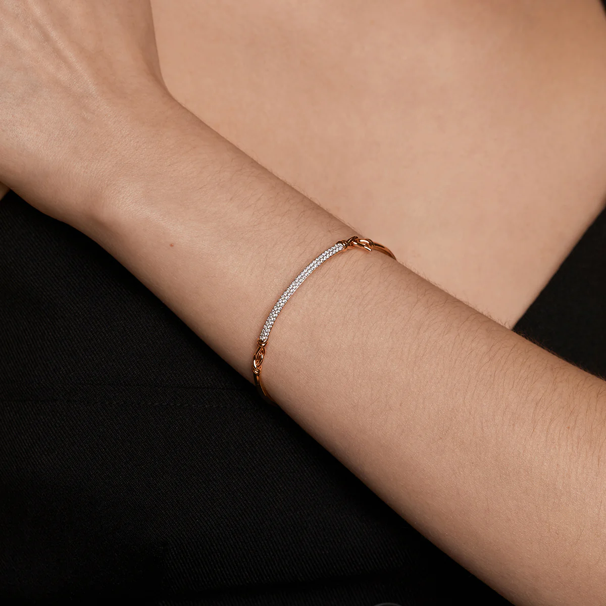 Pavé Knot Bangle in Gold - Image 2