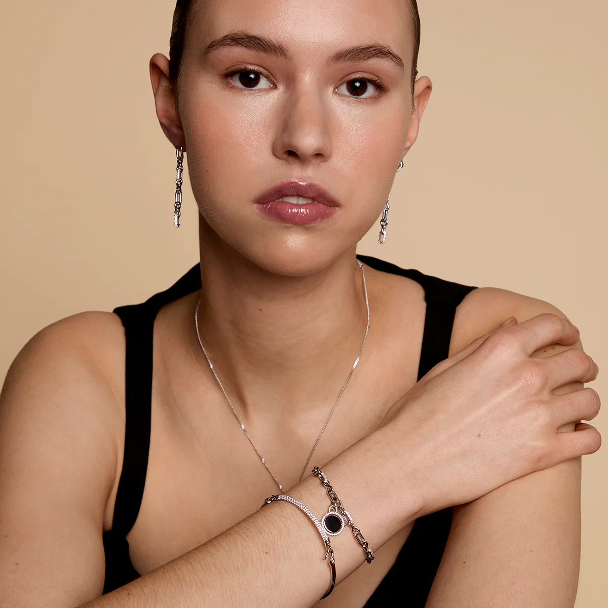 Pavé Knot Bangle in Silver - Image 5