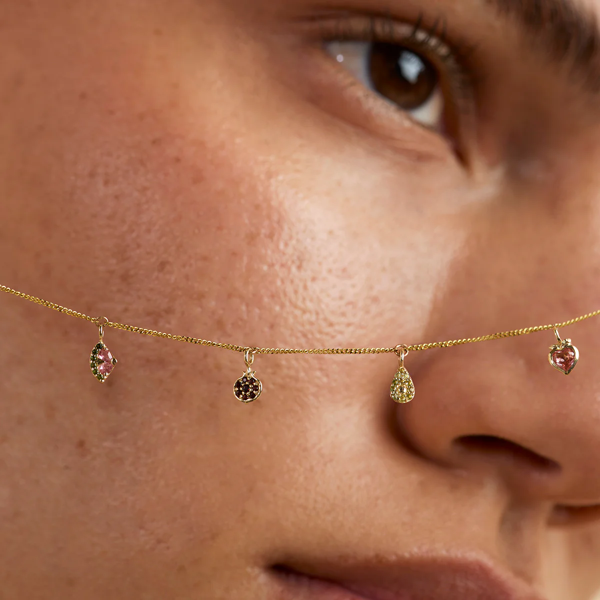 Peach Charm 9k Gold - Image 3