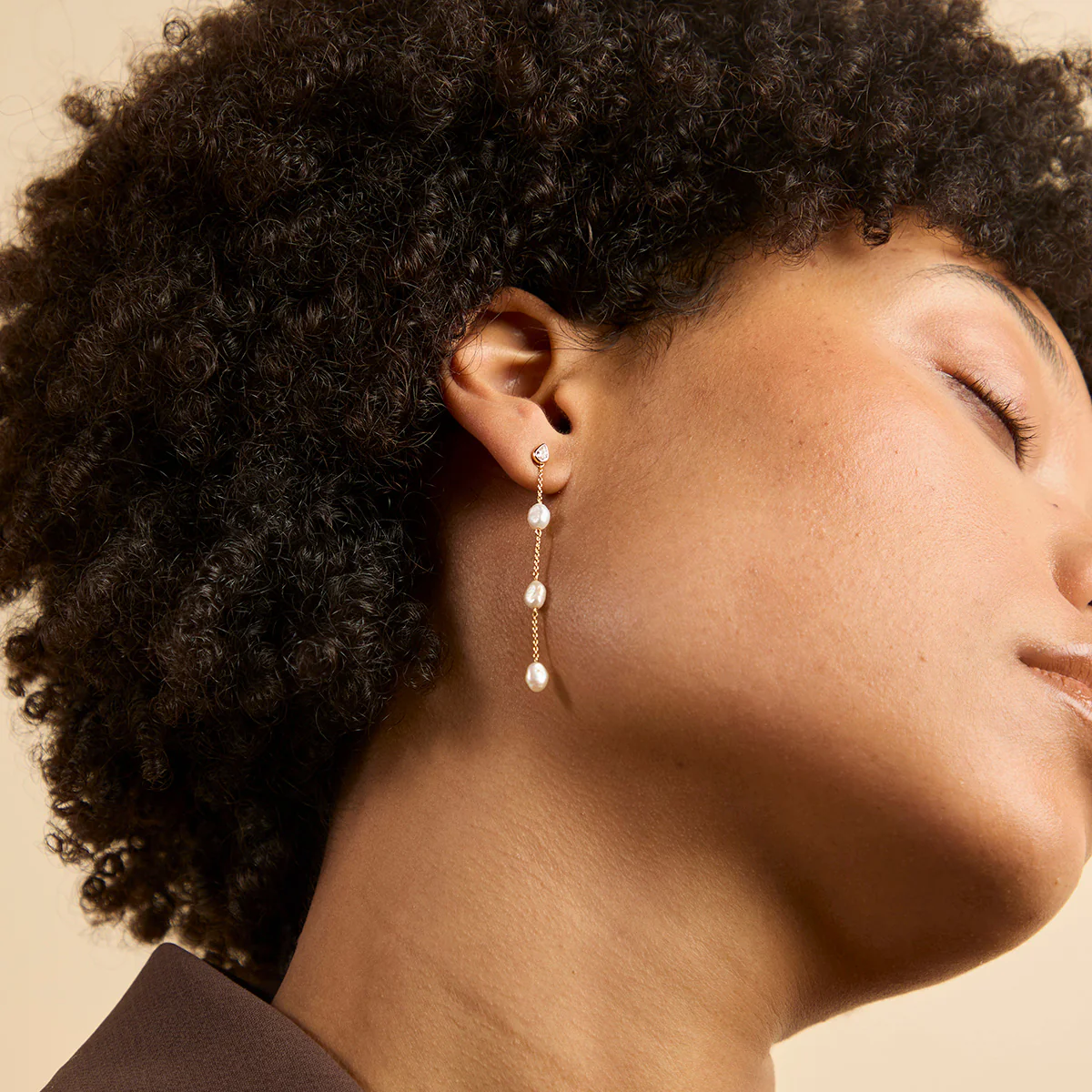 Pearl Chain Drop Studs in Gold - Image 5