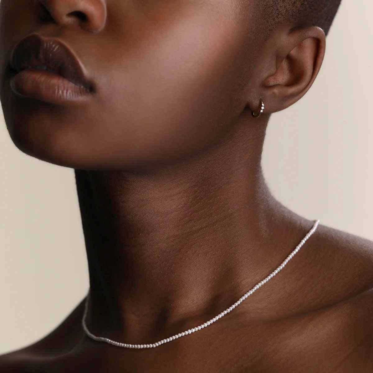 Pearl Necklace in Solid White Gold - Image 2