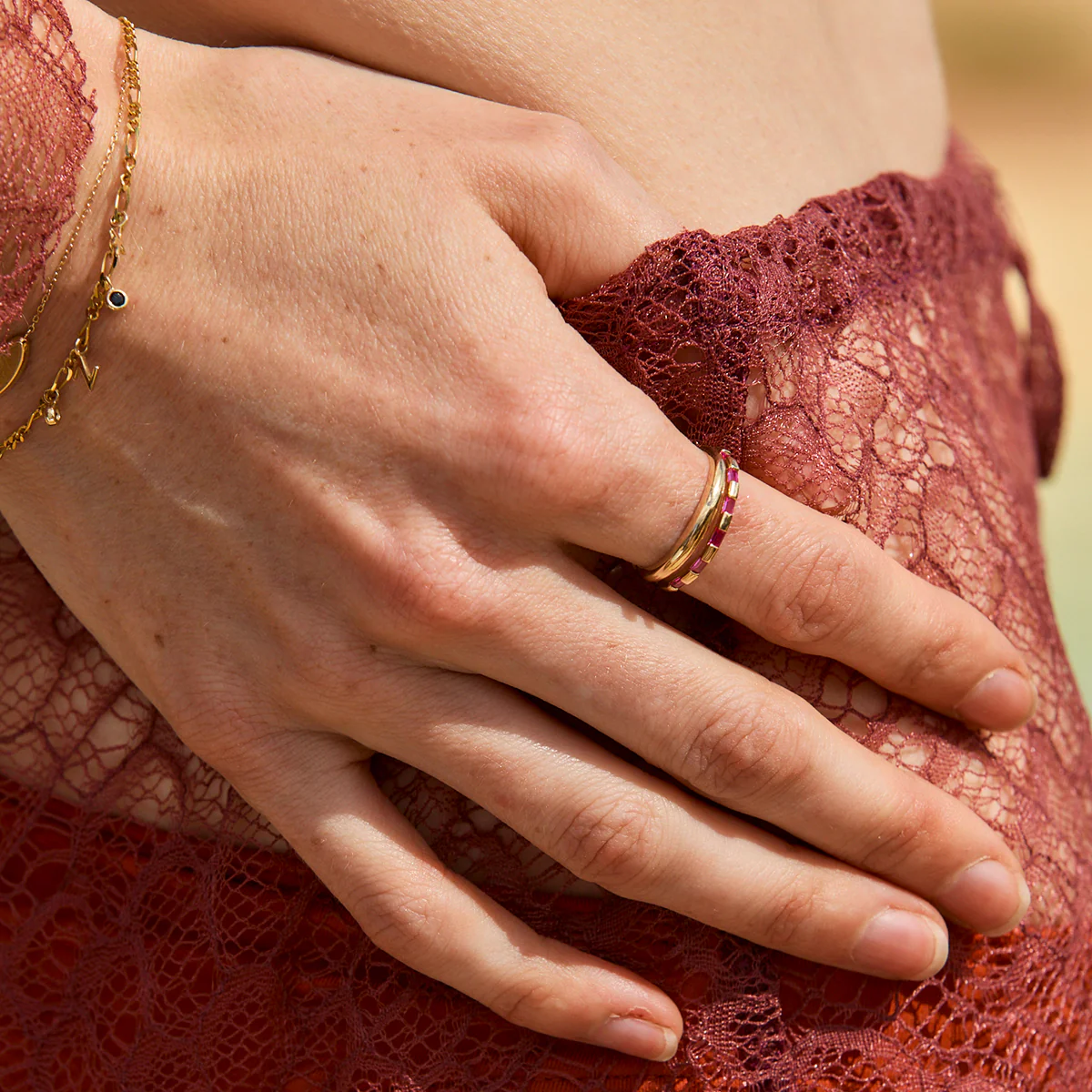Pink Sapphire Baguette Band Ring in Solid Gold - Image 4