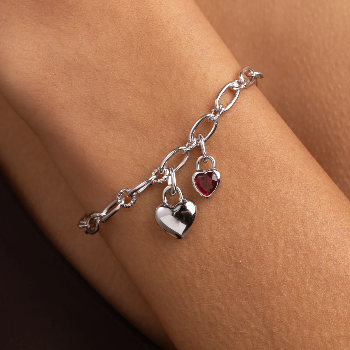 Red Heart Clip Charm in Silver - Image 3