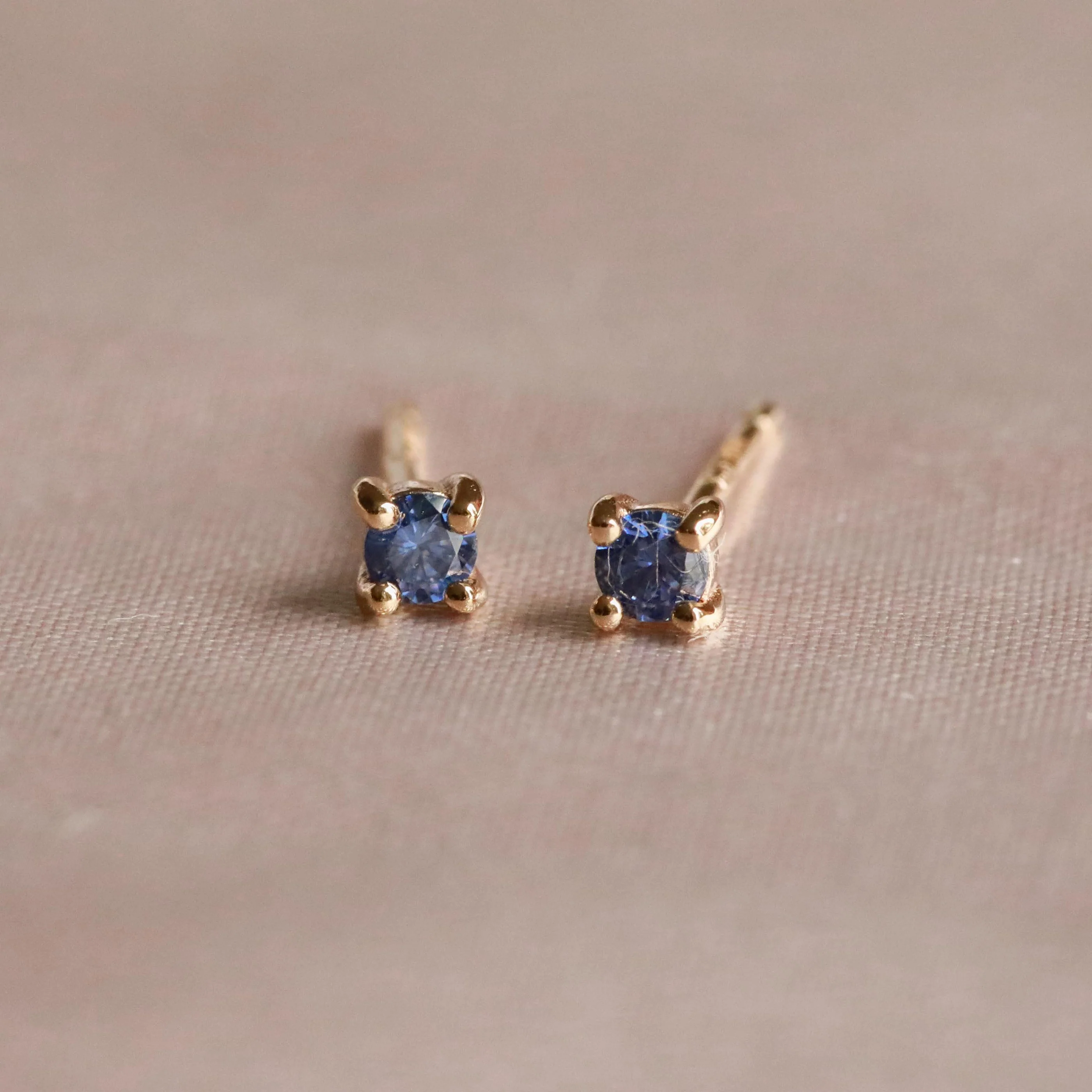 September Birthstone Stud Earrings in Gold with Sapphire CZ - Image 3