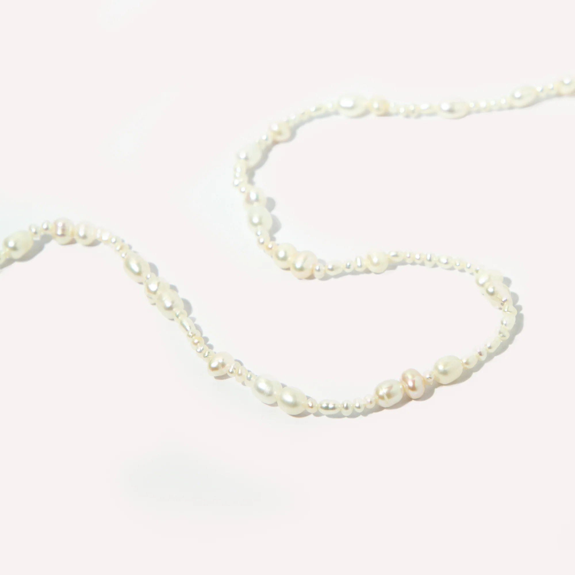 Serenity Pearl Beaded Necklace in Silver - Image 4