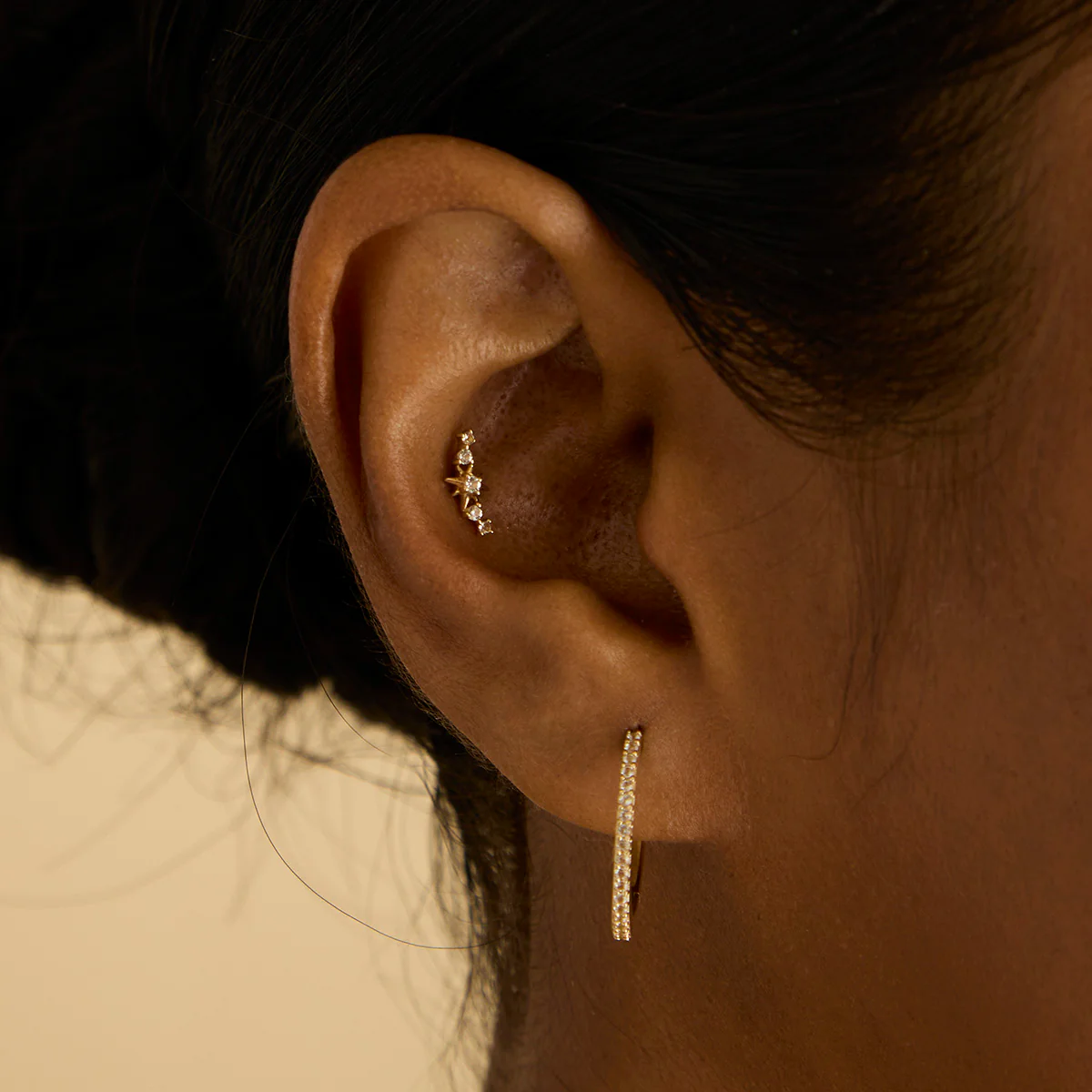 Star Curved Piercing Stud in Solid Gold - Image 2