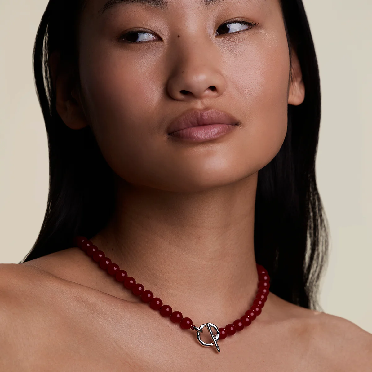 Sunset Red Beaded Necklace in Silver - Image 2