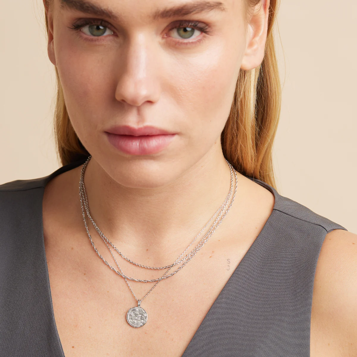 Illusion Twist Double Chain Necklace in Silver - Image 3