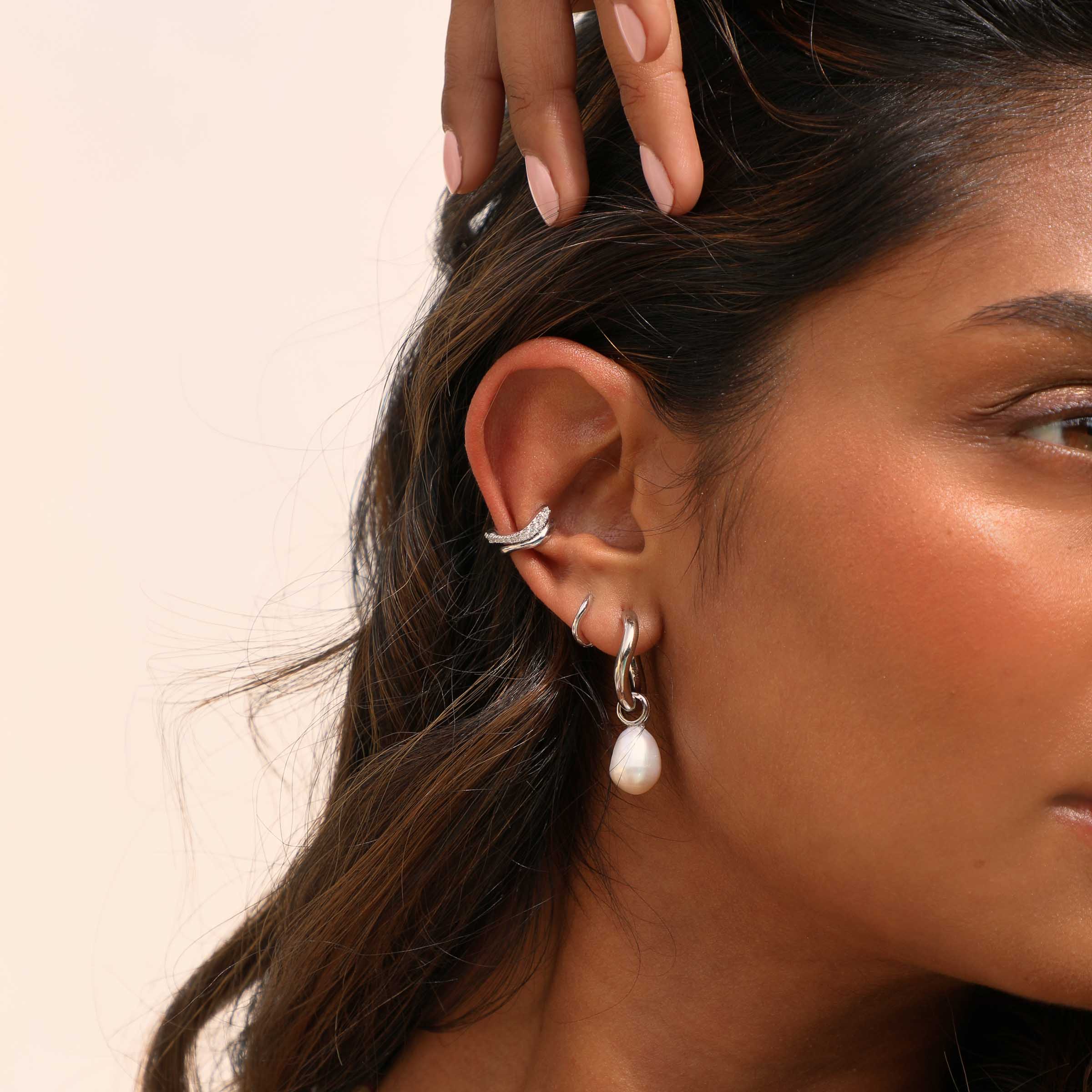 Wave Crystal Ear Cuff in Silver - Image 4