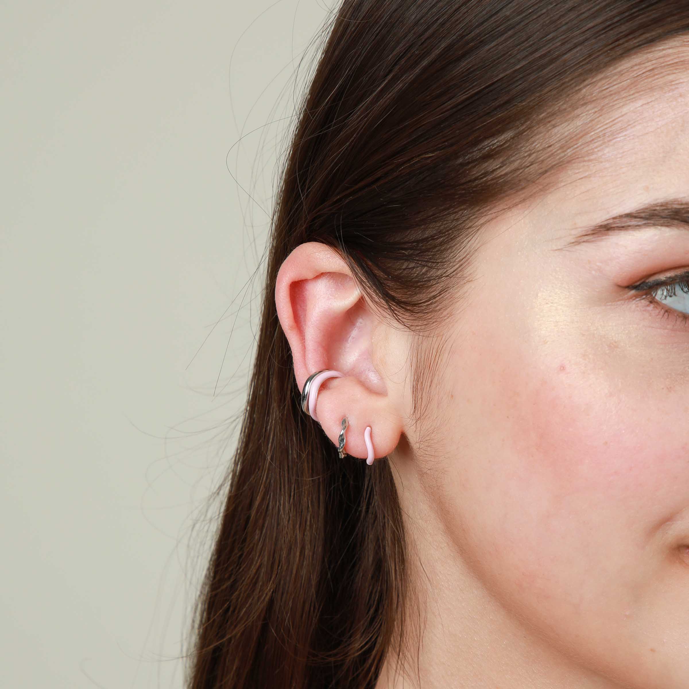 Wave Ear Cuff in Silver - Image 5