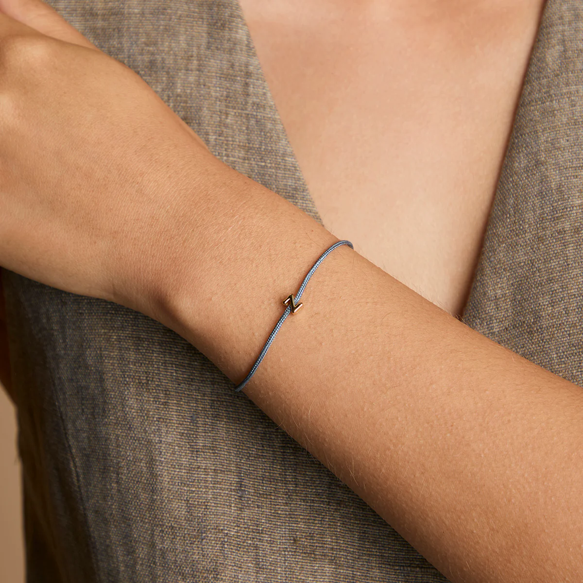 Z Initial Click Charm in Solid Gold - Image 2